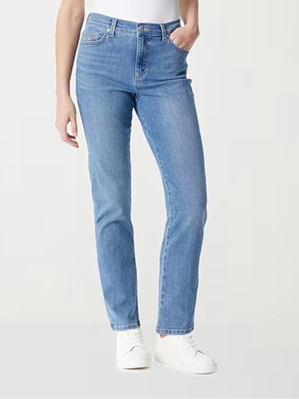 🌻Gloria Vanderbilt Straight-Leg Jeans in Light Blue Denim🌻